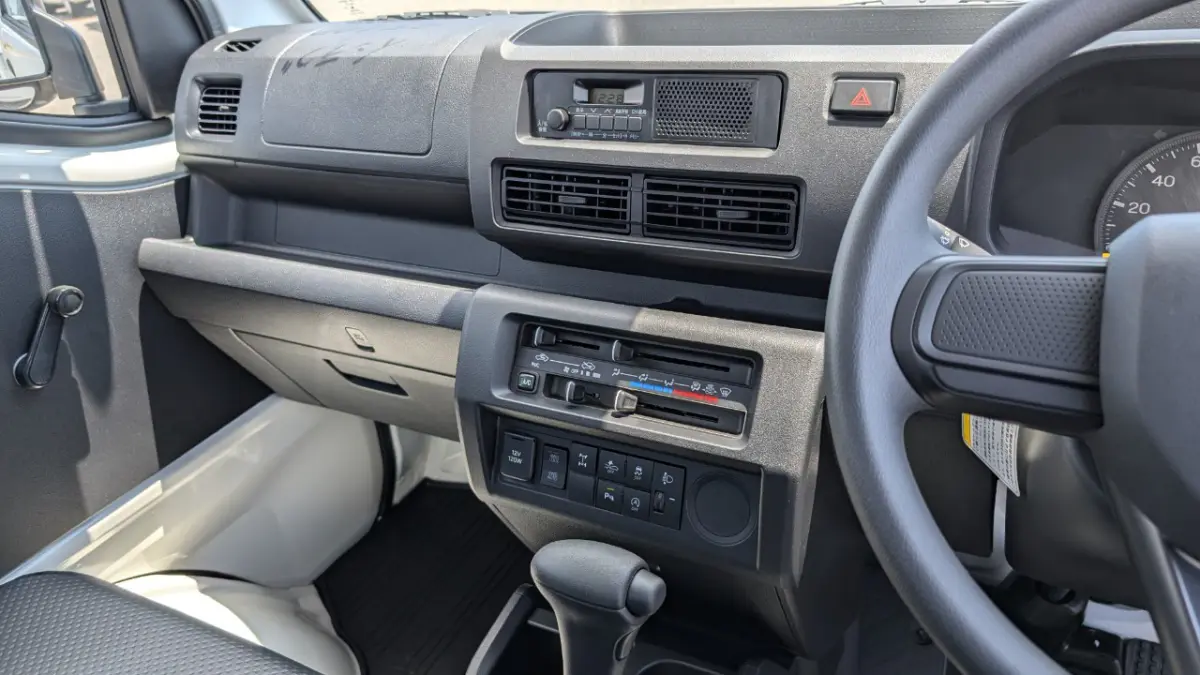 2024 Daihatsu Hijet HD Dump, an off-road Kei Truck, for sale at Mini Monsters USA in St. George, UT (photo 6 of 10)