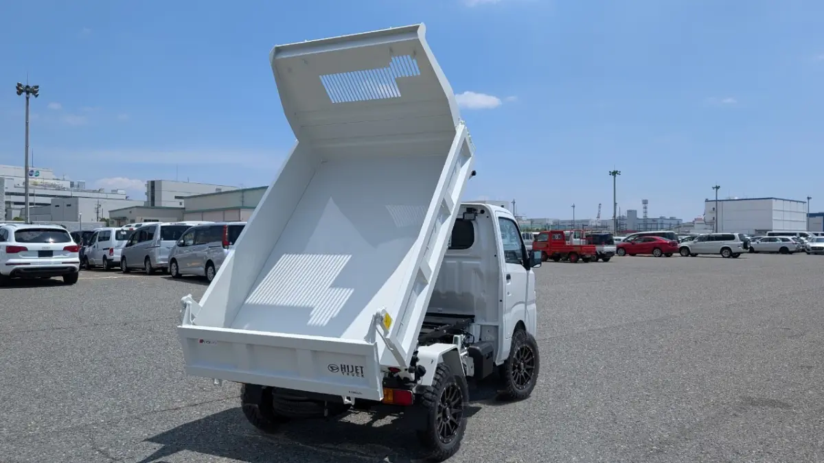 2024 Daihatsu Hijet HD Dump, a whiteout off-road Kei Truck, for sale at Mini Monsters USA in St. George, UT (photo 3 of 12)