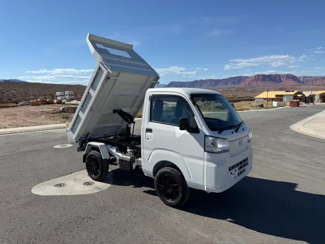 2024 Daihatsu Hijet HD Dump, an off-road Kei Truck, for sale at Mini Monsters USA in St. George, UT (photo 2 of 12)