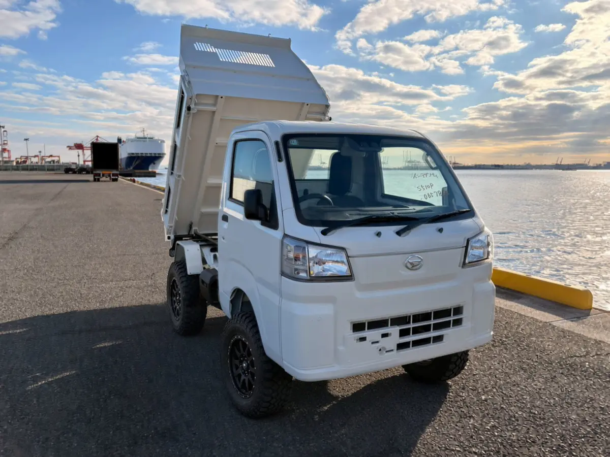 2025 Daihatsu Hijet HD Dump, a whiteout off-road Kei Truck, for sale at Mini Monsters USA in St. George, UT (photo 2 of 12)