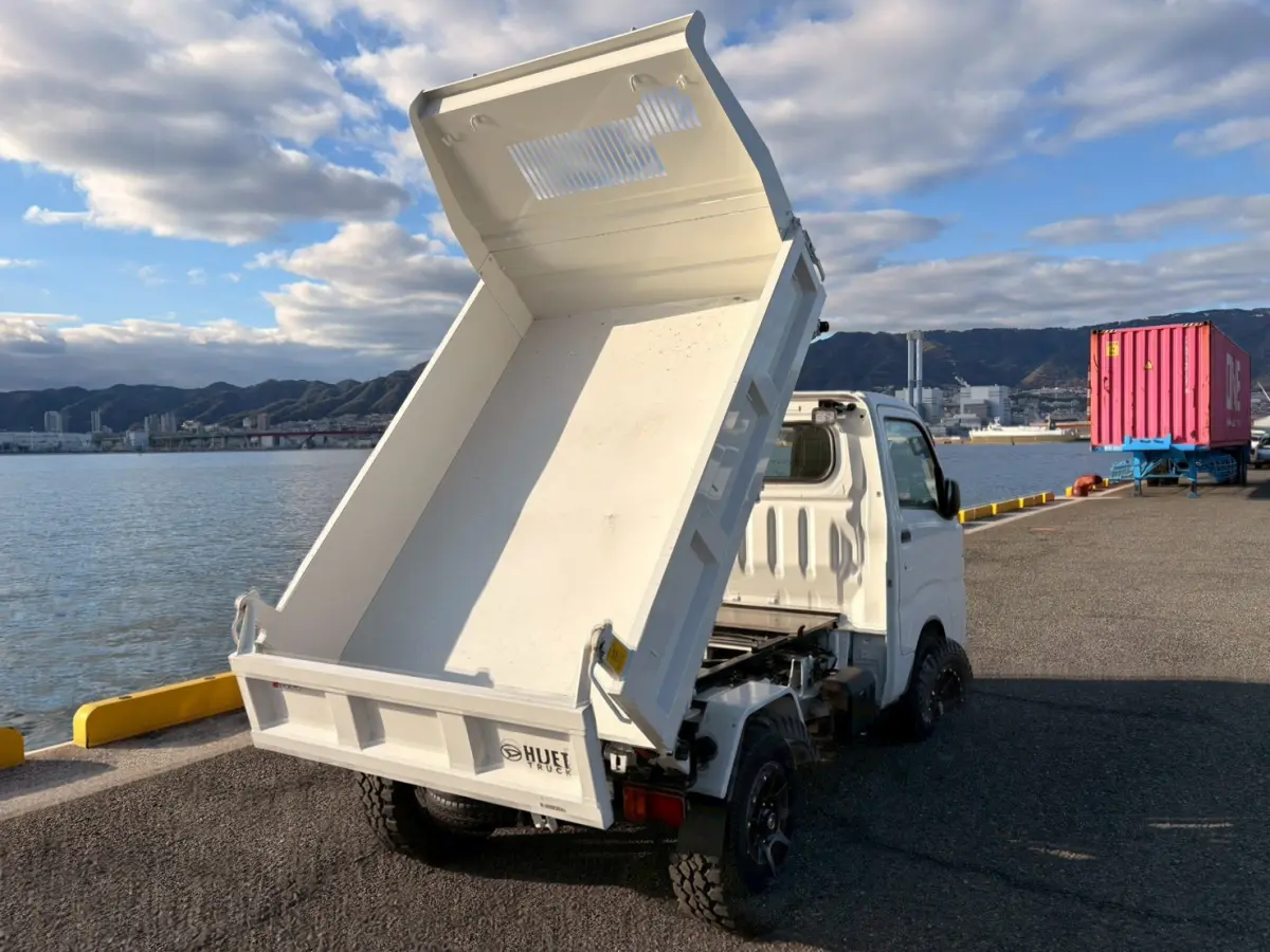 2025 Daihatsu Hijet HD Dump, a whiteout off-road Kei Truck, for sale at Mini Monsters USA in St. George, UT (photo 5 of 12)