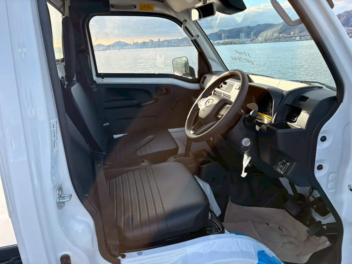 2025 Daihatsu Hijet HD Dump, a whiteout off-road Kei Truck, for sale at Mini Monsters USA in St. George, UT (photo 9 of 12)