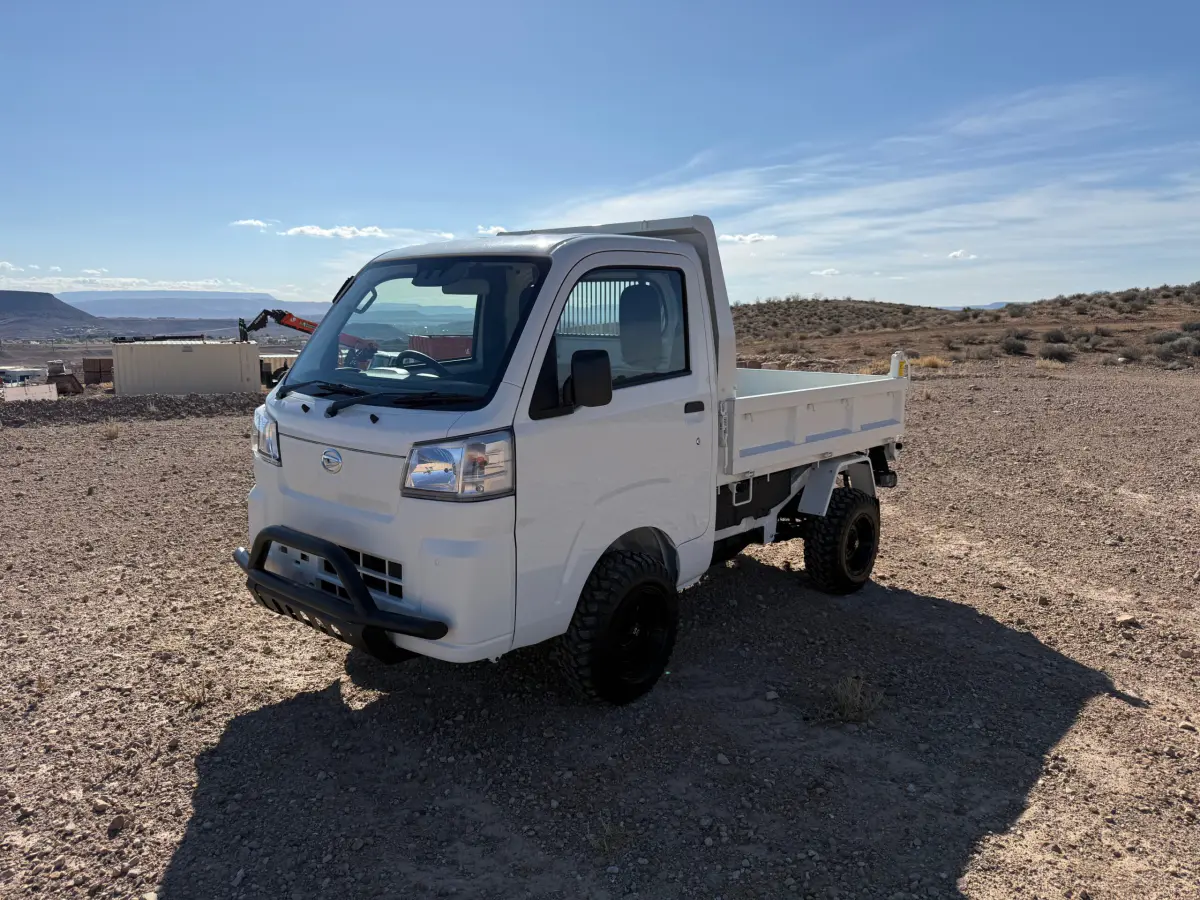 2025 Daihatsu Hijet HD Dump, a whiteout off-road Kei Truck, for sale at Mini Monsters USA in St. George, UT (photo 3 of 12)