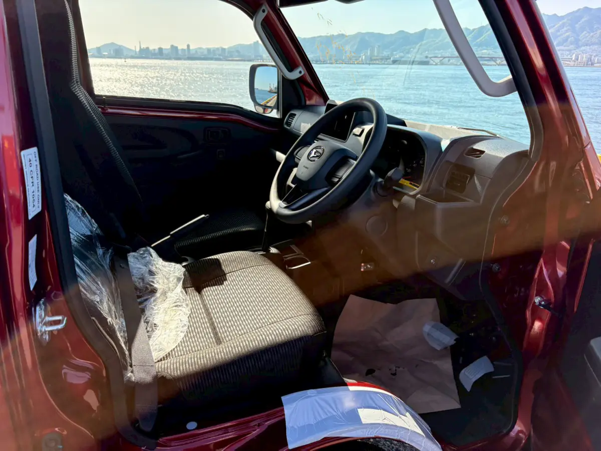 2025 Daihatsu Hijet Jumbo, a red off-road Kei Truck, for sale at Mini Monsters USA in St. George, UT (photo 10 of 12)
