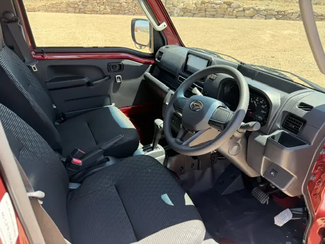 2025 Daihatsu Hijet Jumbo, a red off-road Kei Truck, for sale at Mini Monsters USA in St. George, UT (photo 7 of 12)