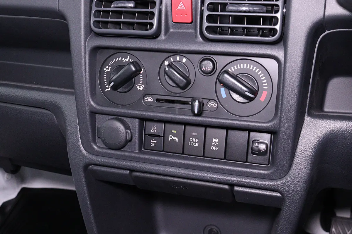 2025 Suzuki Carry Dump Bed, an off-road Kei Truck, for sale at Duncan Imports & Classic Cars in Christiansburg, VA (photo 14 of 61)