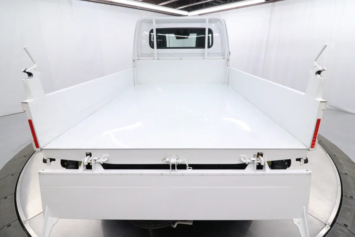 2025 Suzuki Carry Dump Bed, an off-road Kei Truck, for sale at Duncan Imports & Classic Cars in Christiansburg, VA (photo 25 of 61)