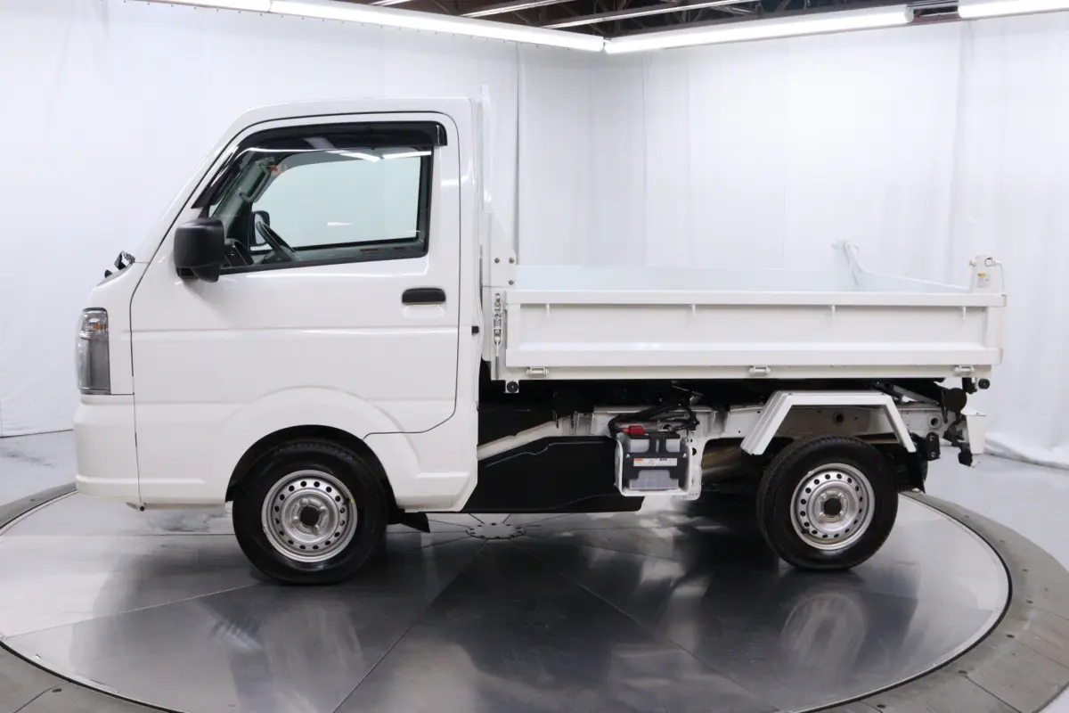 2025 Suzuki Carry Dump Bed, an off-road Kei Truck, for sale at Duncan Imports & Classic Cars in Christiansburg, VA (photo 4 of 61)