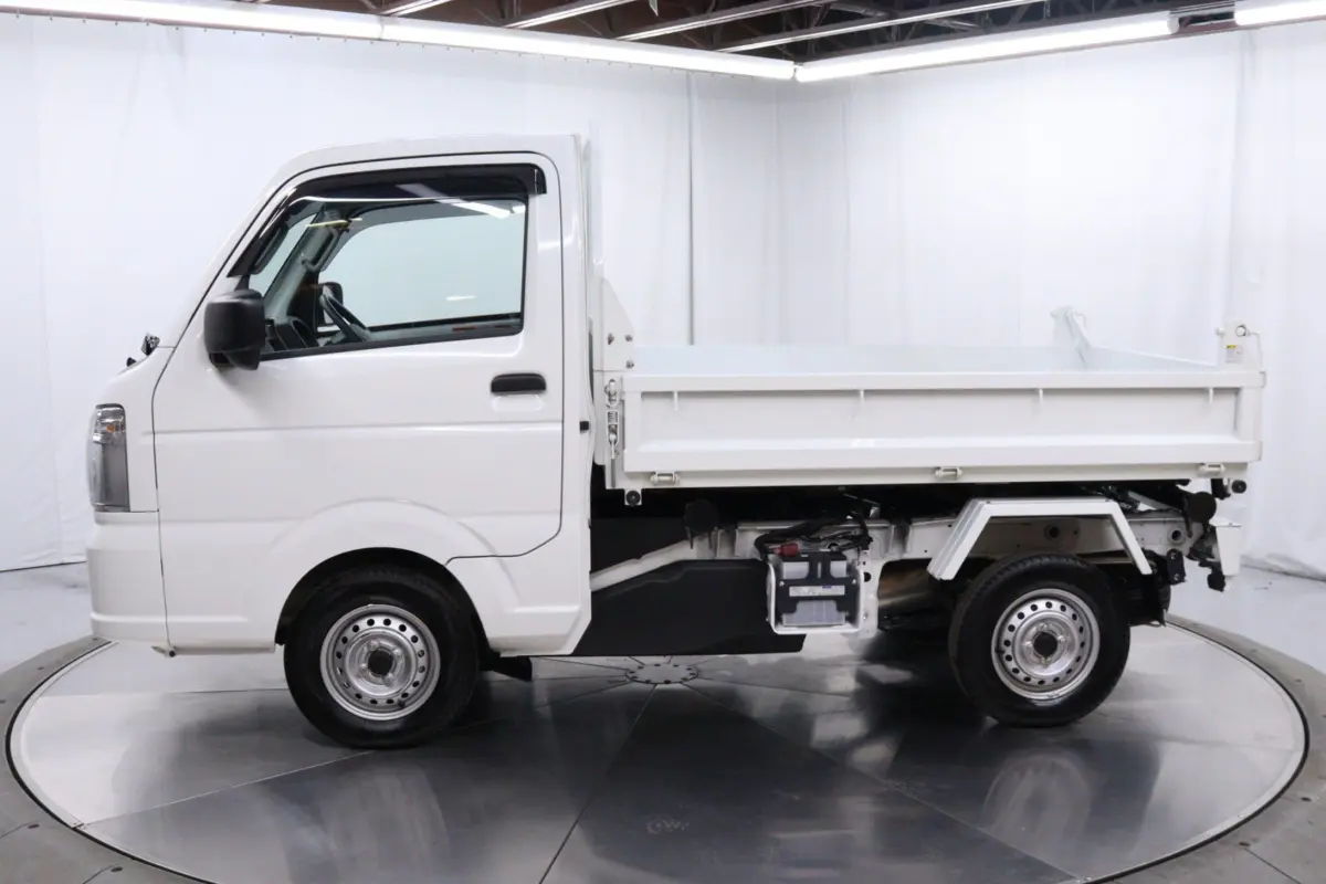2025 Suzuki Carry Dump Bed, an off-road Kei Truck, for sale at Duncan Imports & Classic Cars in Christiansburg, VA (photo 4 of 60)