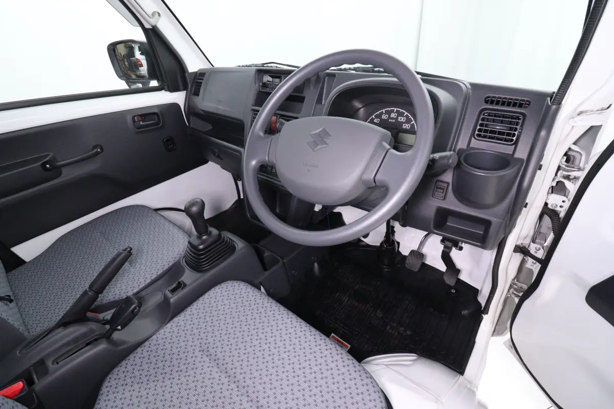 2025 Suzuki Carry Dump Bed, an off-road Kei Truck, for sale at Duncan Imports & Classic Cars in Christiansburg, VA (photo 9 of 60)