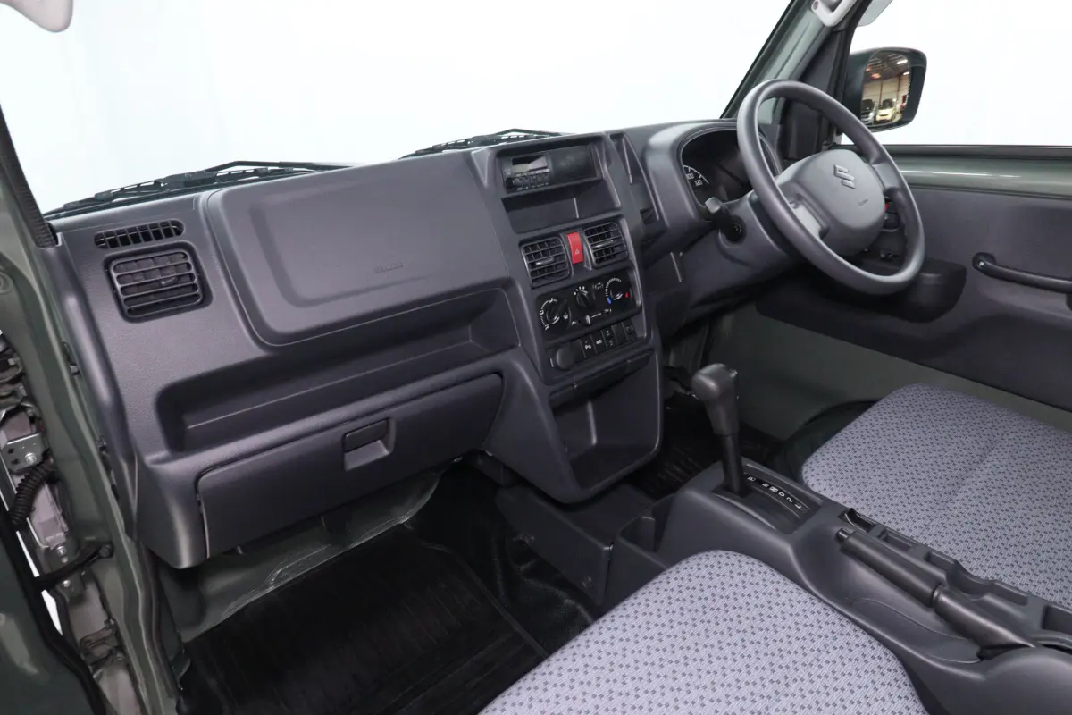 2025 Suzuki Carry Dump Bed, an off-road Kei Truck, for sale at Duncan Imports & Classic Cars in Christiansburg, VA (photo 18 of 61)