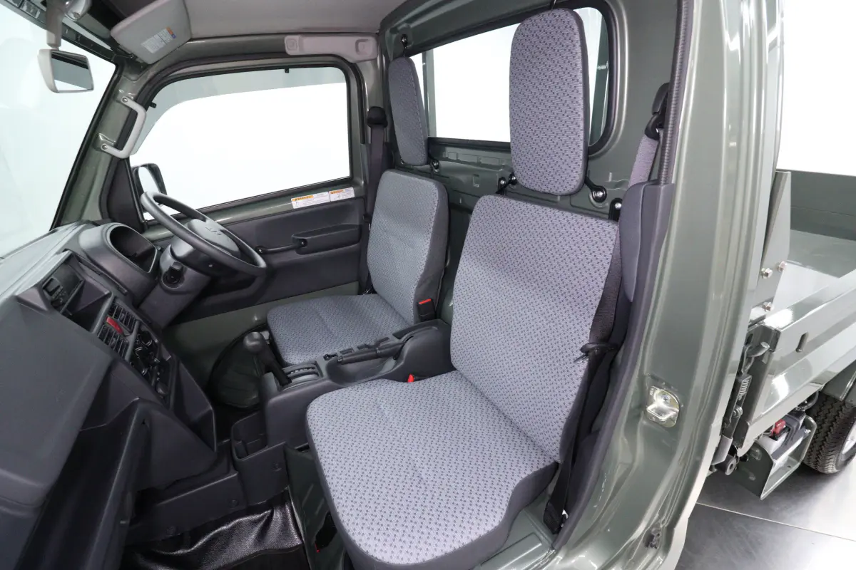 2025 Suzuki Carry Dump Bed, an off-road Kei Truck, for sale at Duncan Imports & Classic Cars in Christiansburg, VA (photo 20 of 61)