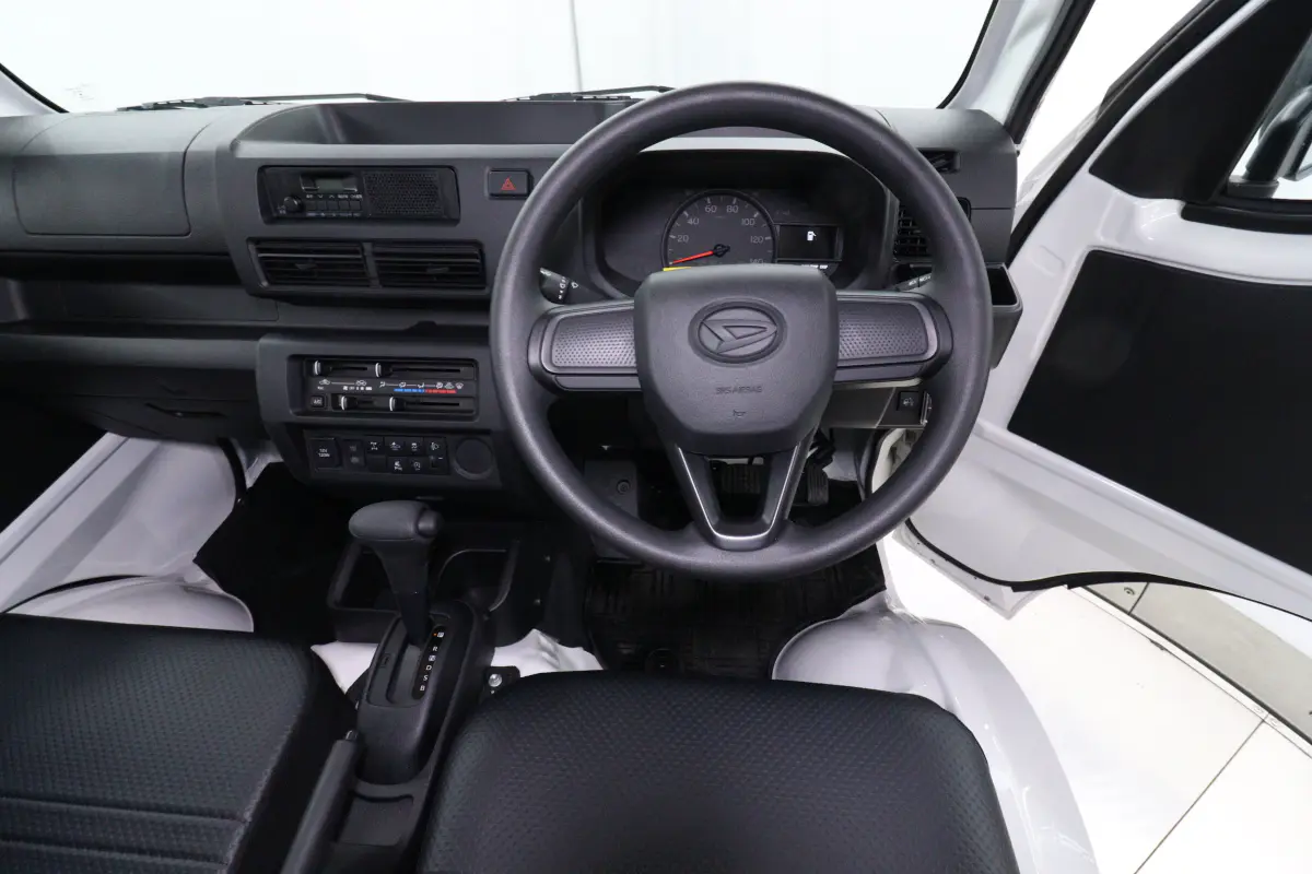 2026 Daihatsu Hijet Dump Bed, an off-road Kei Truck, for sale at Duncan Imports & Classic Cars in Christiansburg, VA (photo 10 of 65)