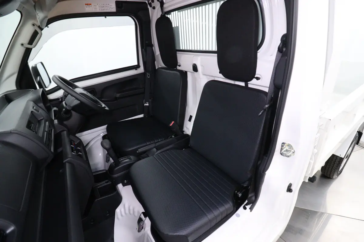 2026 Daihatsu Hijet Dump Bed, an off-road Kei Truck, for sale at Duncan Imports & Classic Cars in Christiansburg, VA (photo 20 of 65)