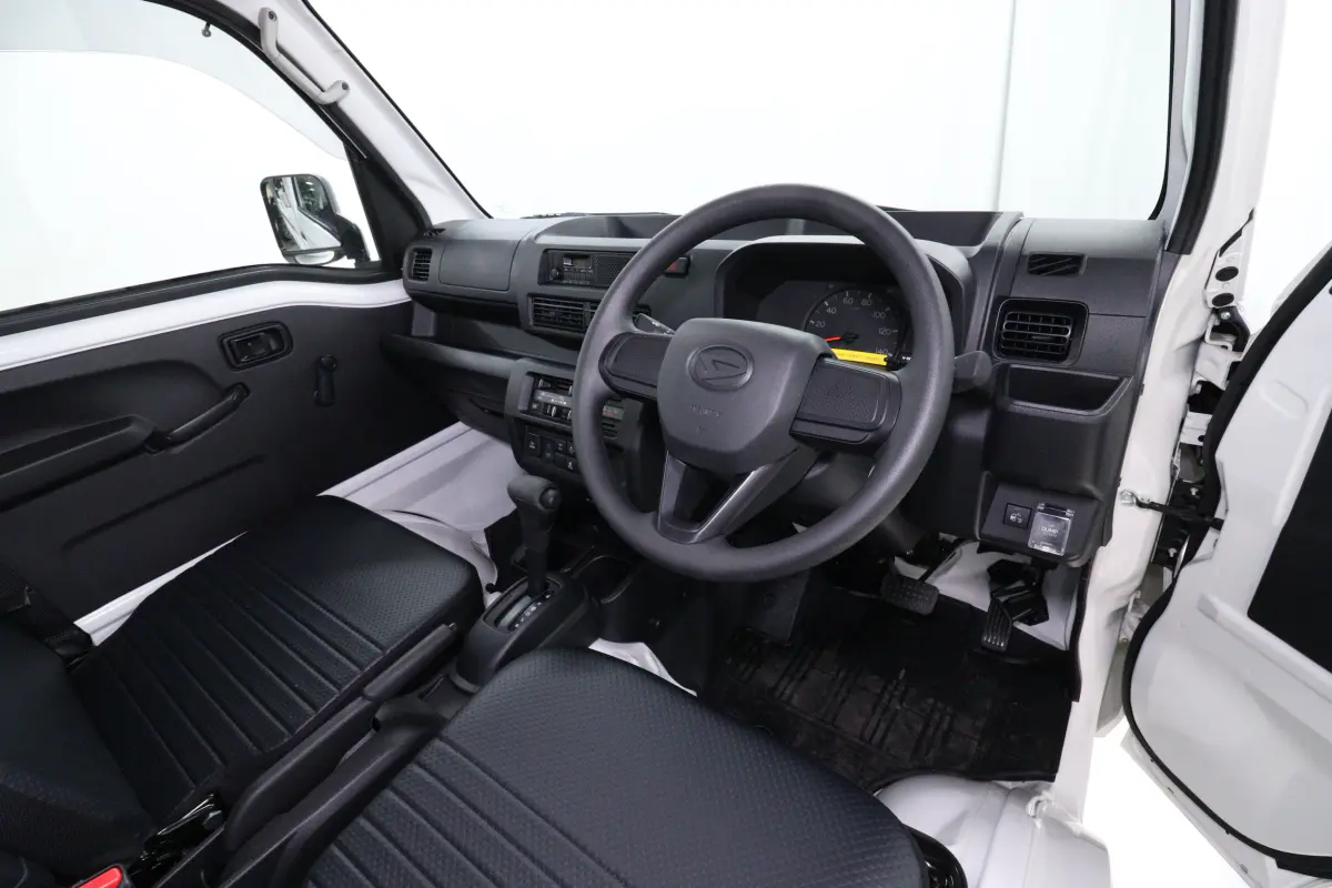 2026 Daihatsu Hijet Dump Bed, a white off-road Kei Truck, for sale at Duncan Imports & Classic Cars in Christiansburg, VA (photo 9 of 64)