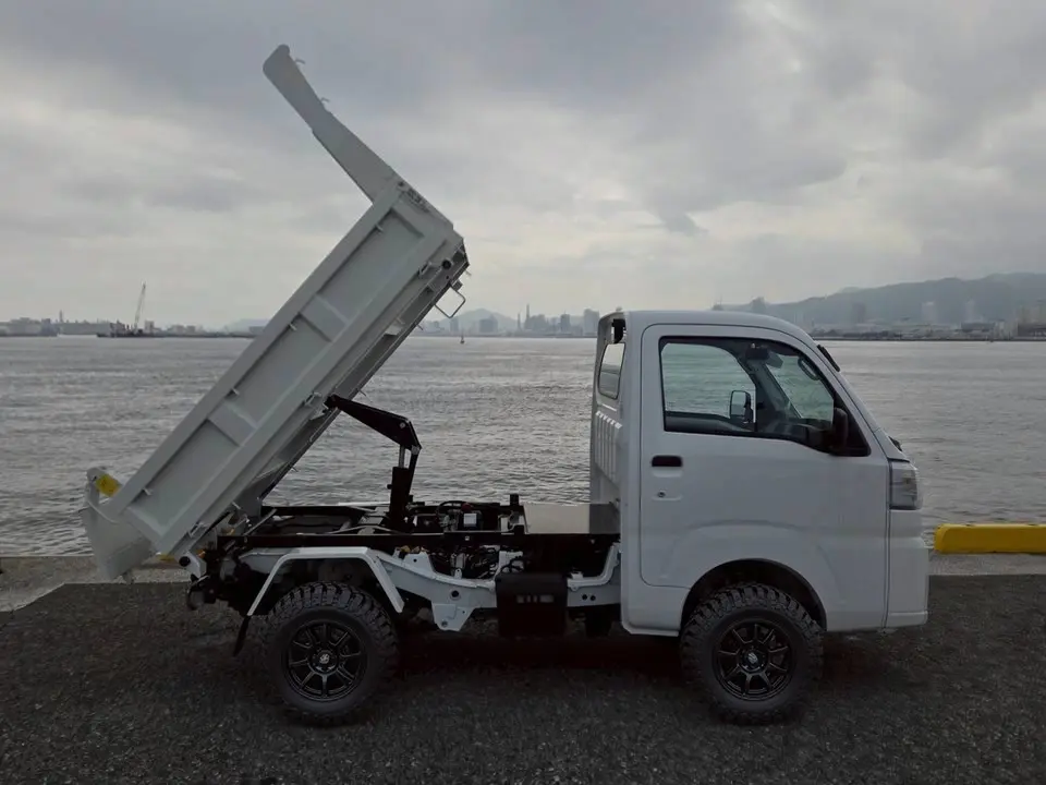 2026 Daihatsu Hijet HD Dump, a white off-road Kei Truck, for sale at Mini Monsters USA in St. George, UT (photo 12 of 12)