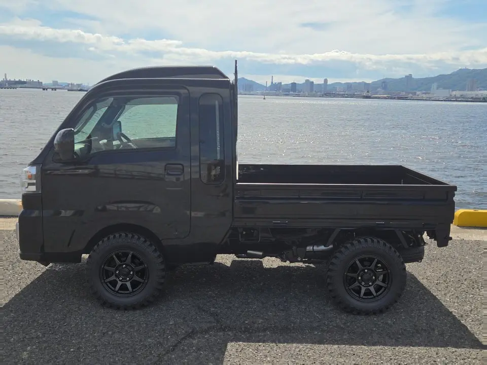 2026 Daihatsu Hijet Jumbo, a black off-road Kei Truck, for sale at Mini Monsters USA in St. George, UT (photo 12 of 12)