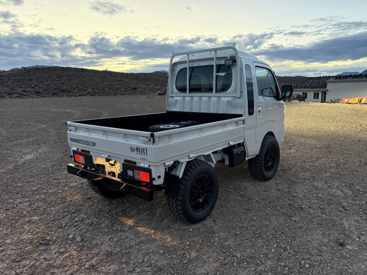 2026 Daihatsu Hijet Jumbo, a white off-road Kei Truck, for sale at Mini Monsters USA in St. George, UT (photo 9 of 12)