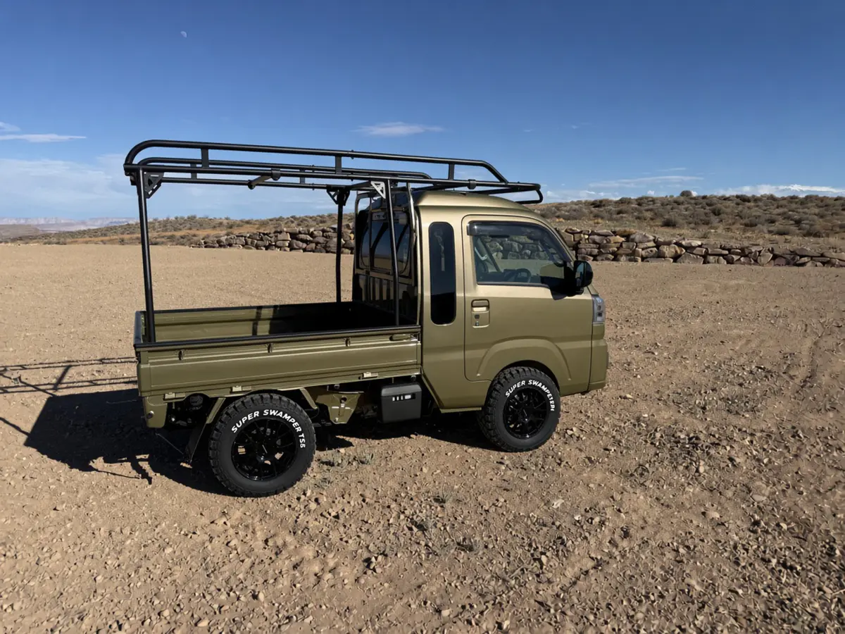 2026 Daihatsu Hijet Jumbo, a green off-road Kei Truck, for sale at Mini Monsters USA in St. George, UT (photo 4 of 12)
