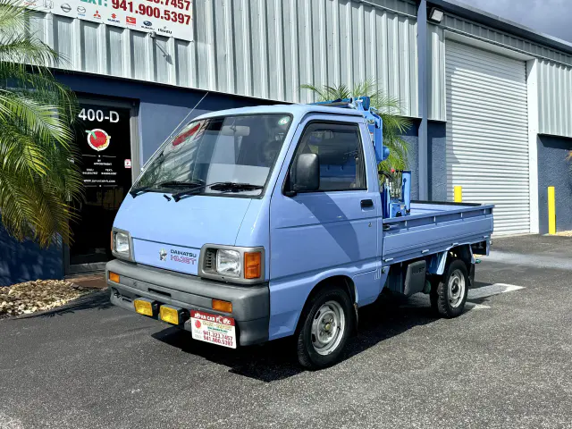 1992 Daihatsu HiJet Kei Truck with Crane, for sale at Japan Car FL in Oldsmar, FL