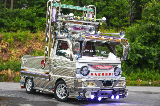 1993 Suzuki Carry Dekotora Dump, a Kei Truck, for sale at Street Legal Mini Trucks in Philadelphia, PA