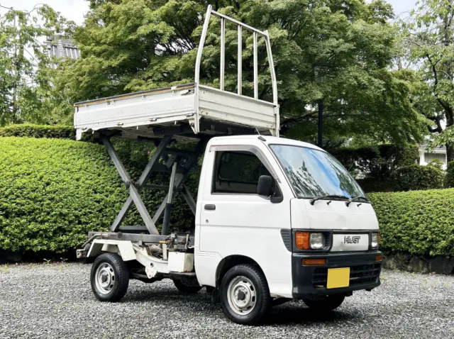 1998 Daihatsu Hijet Scissor Dump, a Kei Truck, for sale at Street Legal Mini Trucks in Philadelphia, PA