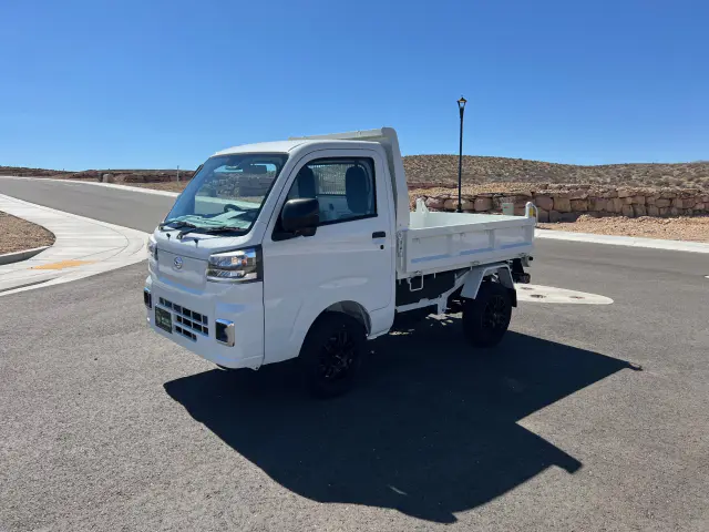 2024 Daihatsu Hijet HD Dump, a whiteout off-road Kei Truck, for sale at Mini Monsters USA in St. George, UT